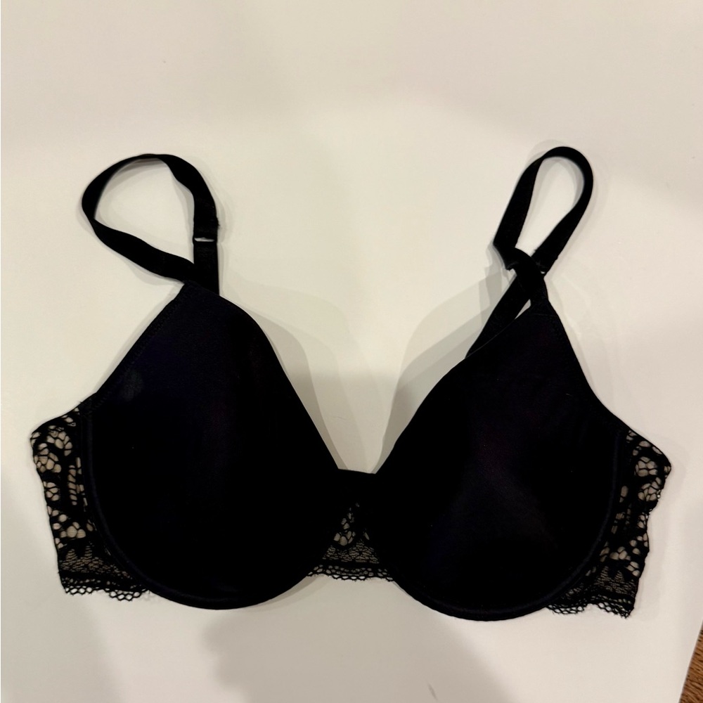 Wacoal Black Lace Trim Bra 36c Never Worn